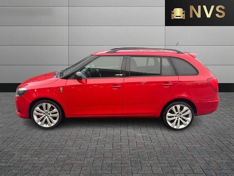 Used Skoda Fabia vRS 180 HP (132 kW) 2013 Red Estate