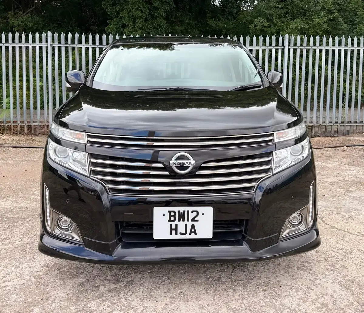 Used Nissan Elgrand 2012 Black MPV