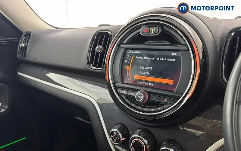 Used Mini Cooper S Countryman Classic 192 HP (141 kW) 2019 Silver SUV