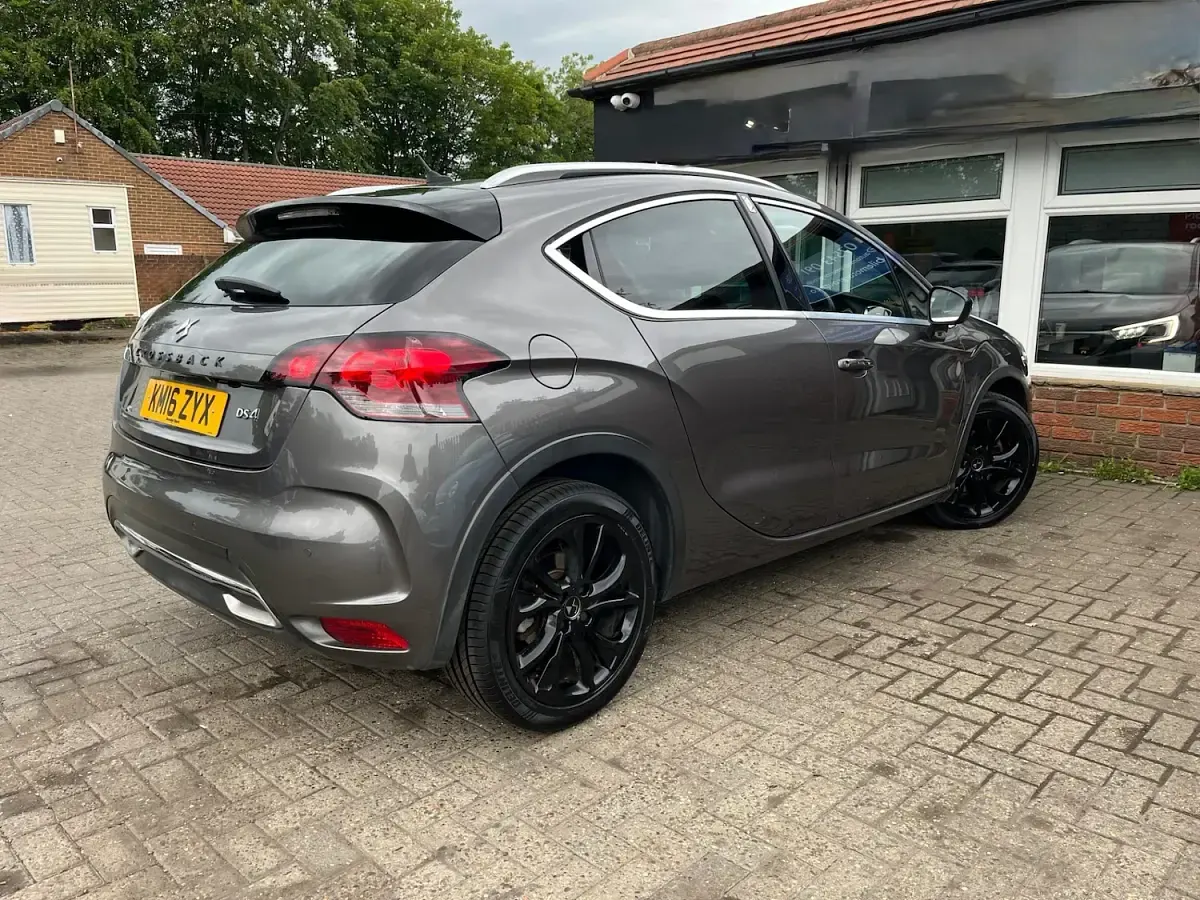 Used DS Automobiles DS4 180 HP (132 kW) 2016 Grey Hatchback