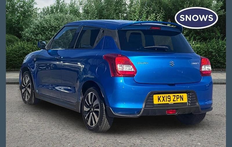 Second-hand Suzuki Swift 90 CP (66 kW) 2019 Albastru Hatchback