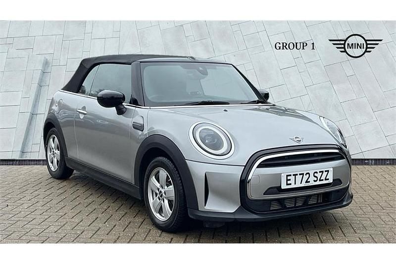 Ocean wave green Used 2025 Mini Cooper Cabriolet Classic Cabriolet | £19,484 (Super price) - Image 1/4