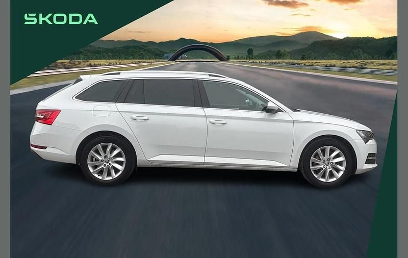 Used Skoda Superb SE Technology 150 HP (110 kW) 2023 White Estate