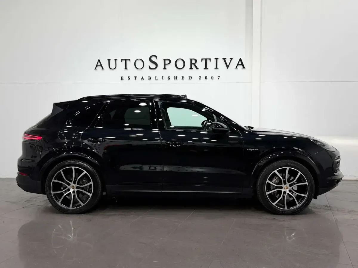 Used Porsche Cayenne Platinum Edition 2023 Black SUV