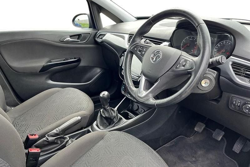 Used Vauxhall Corsa 90 HP (66 kW) 2018 Blue Hatchback