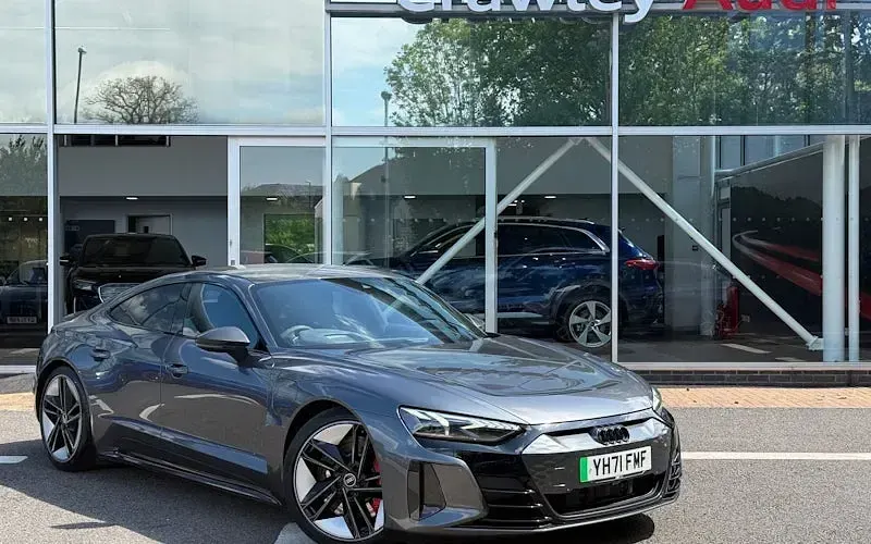 Usado Audi e-tron GT quattro 475 kW (646 HP) 2024 Sedan
