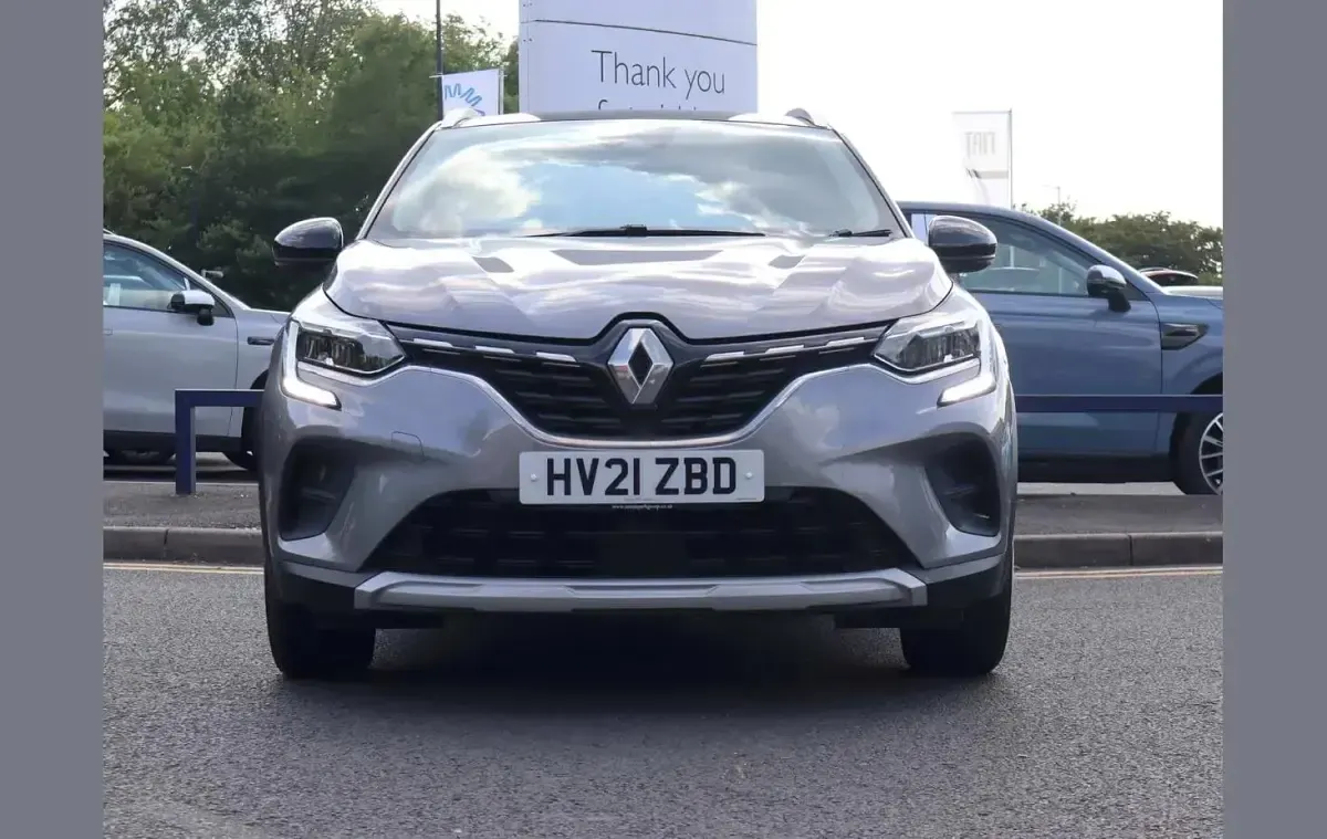 Used Renault Captur Iconic 128 HP (94 kW) 2021 Grey SUV