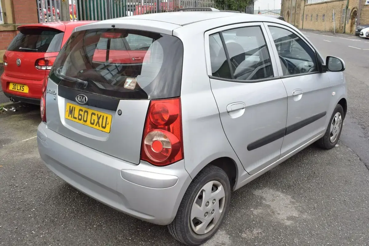 Used Kia Picanto 2010 Silver Hatchback
