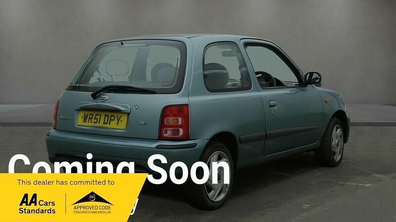 Used Nissan Micra SE 2001 Green Hatchback