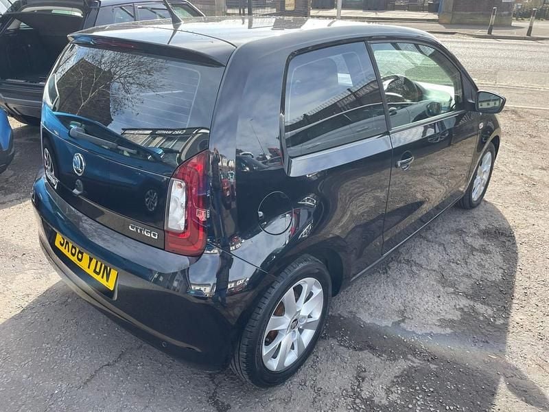 Used Skoda Citigo SE L 75 HP (55 kW) 2018 Black Hatchback