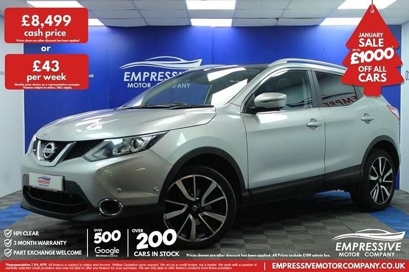 Silver Used 2017 Nissan Qashqai Tekna SUV | £8,499 (Fair price) - Image 1/1