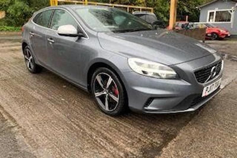 Grey Used 2017 Volvo V40 R-Design Hatchback | £8,995 (Good price) - Image 1/1