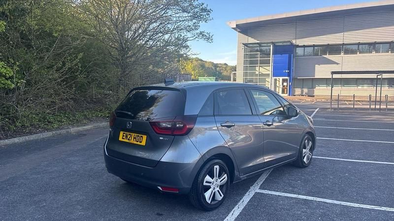 Used Honda Jazz Hybrid 107 HP (78 kW) 2021 Grey Hatchback