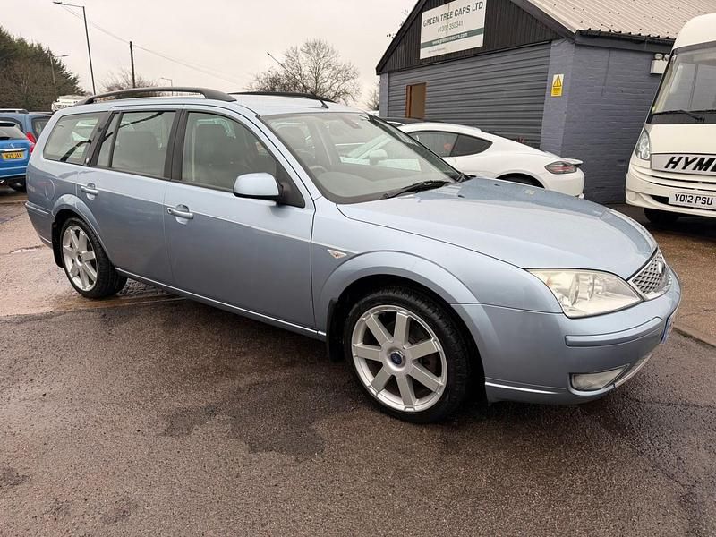 Used Ford Mondeo Ghia 145 HP (106 kW) 2006 Blue Estate