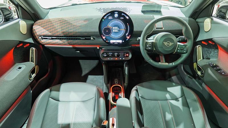 Used Mini Aceman 158 kW (215 HP) 2025 Black SUV