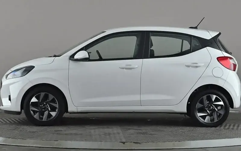 Usado Hyundai i10 Advanced 67 CV (49 kW) 2025 Utilitario