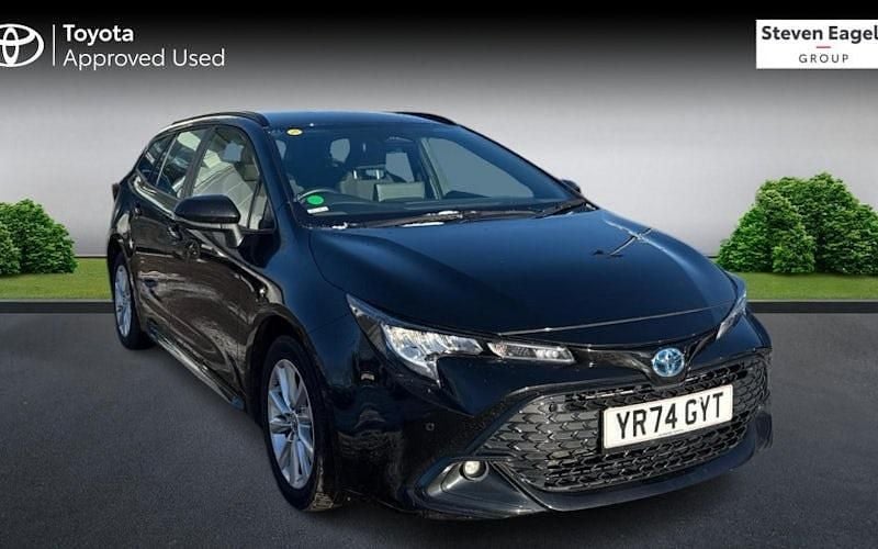 Used Toyota Corolla 140 HP (102 kW) 2025 Estate