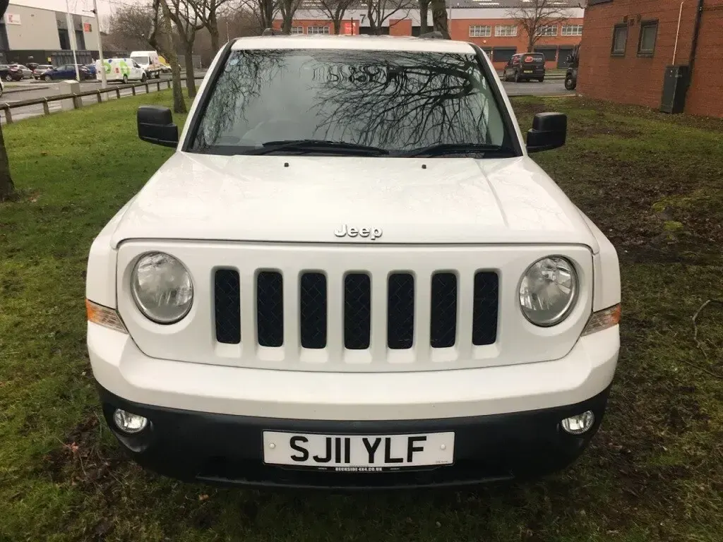 Used Jeep Patriot Sport 2011 White SUV