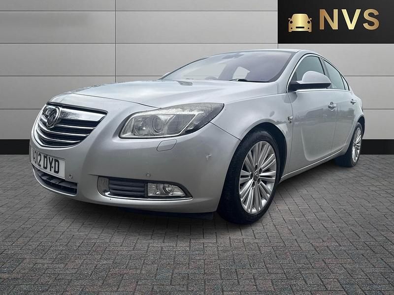 Używany Vauxhall Insignia Elite 160 KM (117 kW) 2012 Srebrny Hatchback