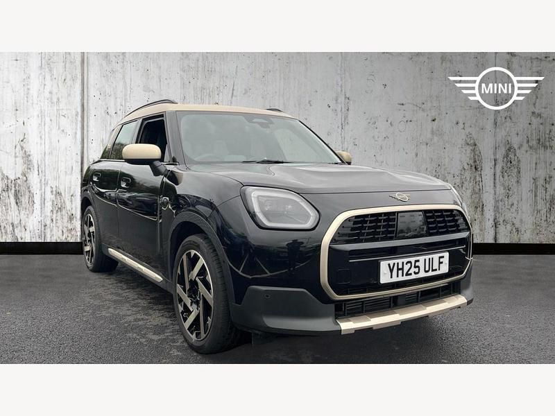 Black Used 2025 Mini Countryman Exclusive SUV | £31,799 (A bit pricey) - Image 1/3