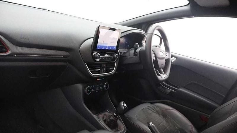 Used Ford Fiesta ST-Line 153 HP (112 kW) 2022 Red Hatchback