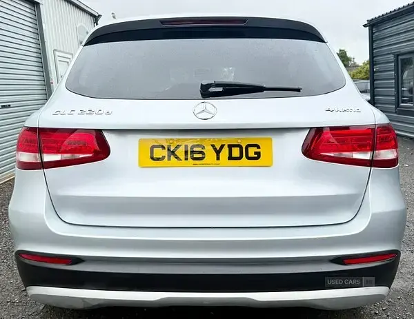 Used Mercedes GLC220 SE 167 HP (122 kW) 2016 Silver SUV