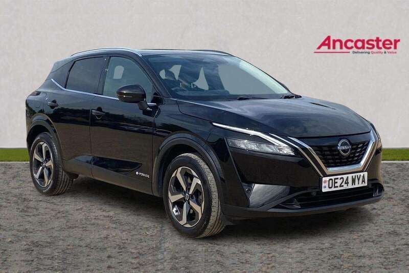 Black Used 2024 Nissan Qashqai N-Connecta SUV | £25,475 (Fair price) - Image 1/4