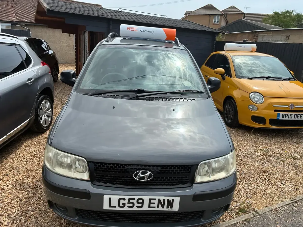 Used Hyundai Matrix Comfort 103 HP (75 kW) 2009 Grey MPV