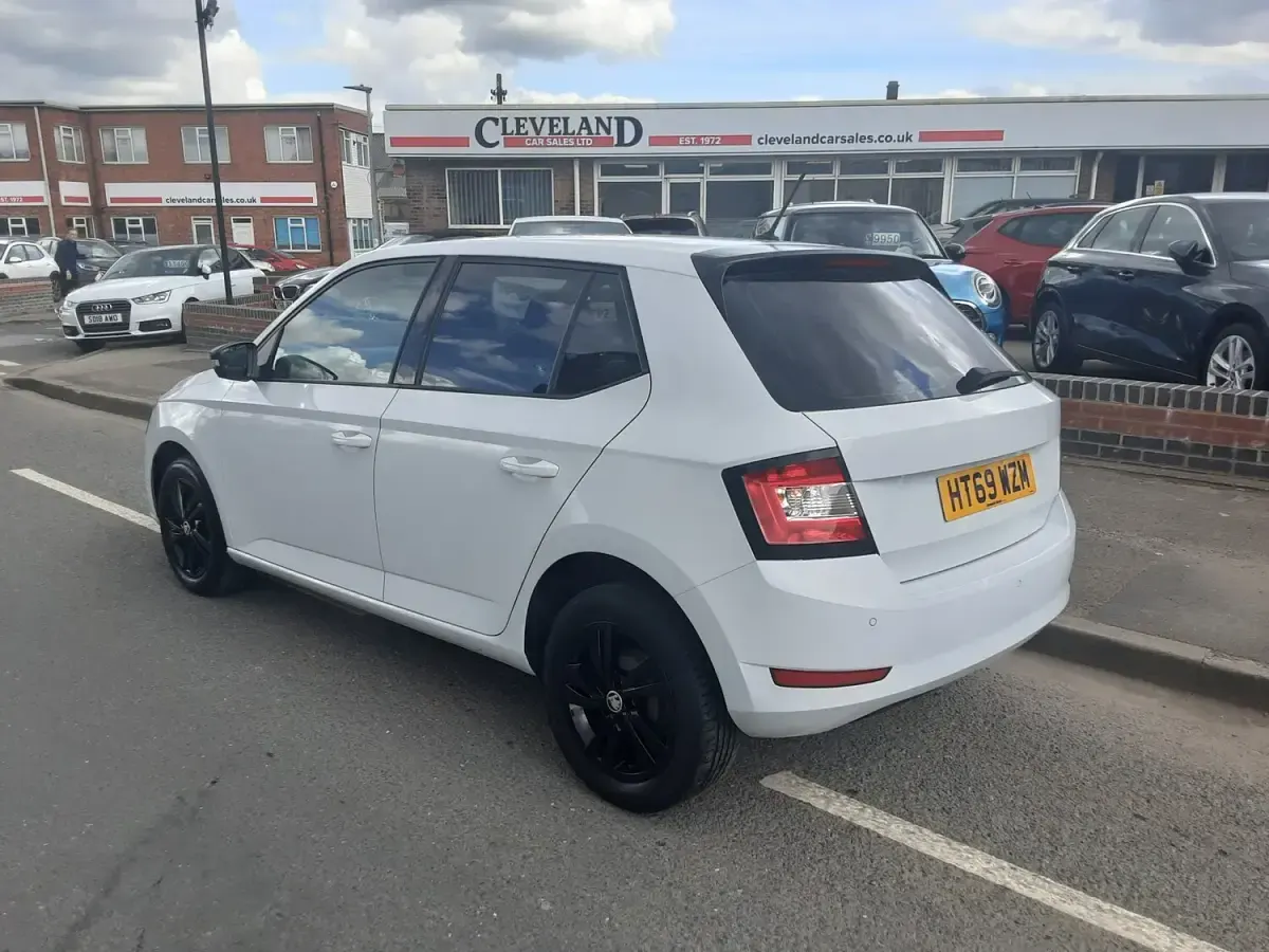 Used Skoda Fabia SE 2020 White Hatchback