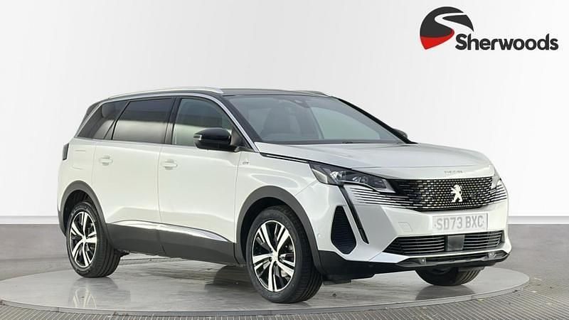 Used Peugeot 5008 GT 130 HP (95 kW) 2023 White SUV