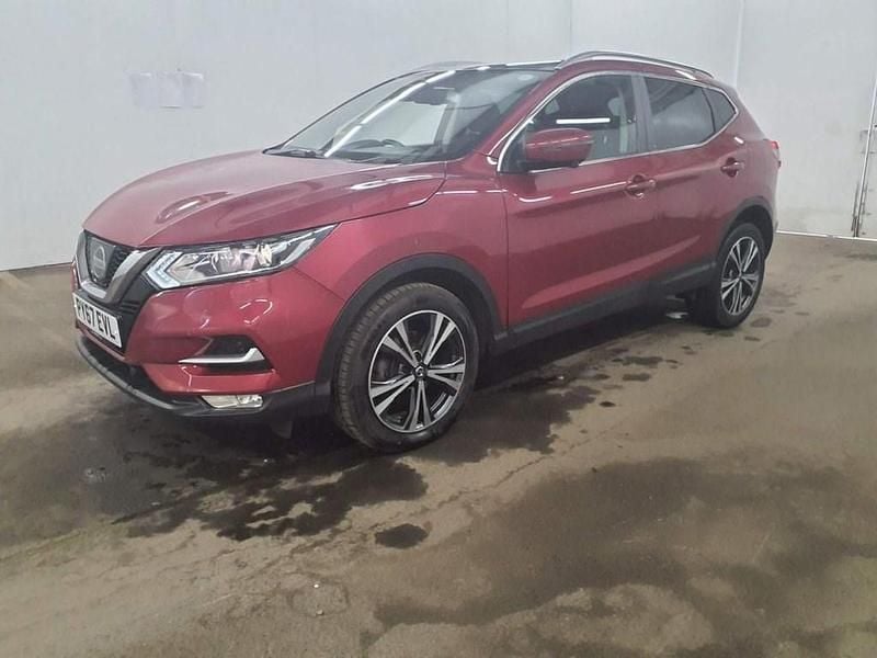 Used Nissan Qashqai N-Connecta 2018 Red SUV