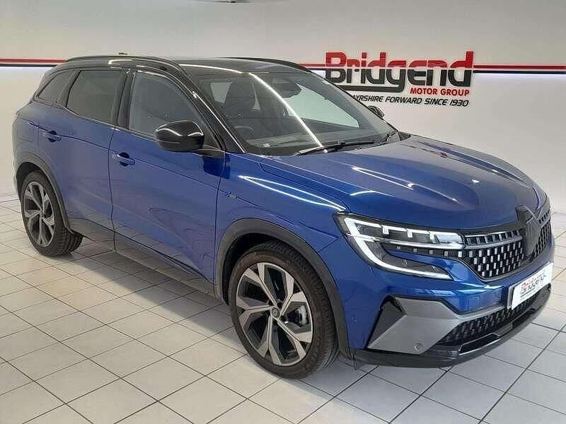 Begagnad Renault Austral Techno Esprit Alpine 2024 Blå SUV