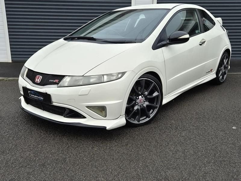 Used Honda Civic Type R 197 HP (144 kW) 2010 White Hatchback
