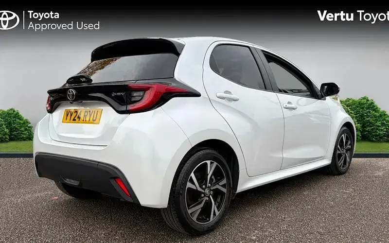 Used Toyota Yaris Design 116 HP (85 kW) 2026 Hatchback