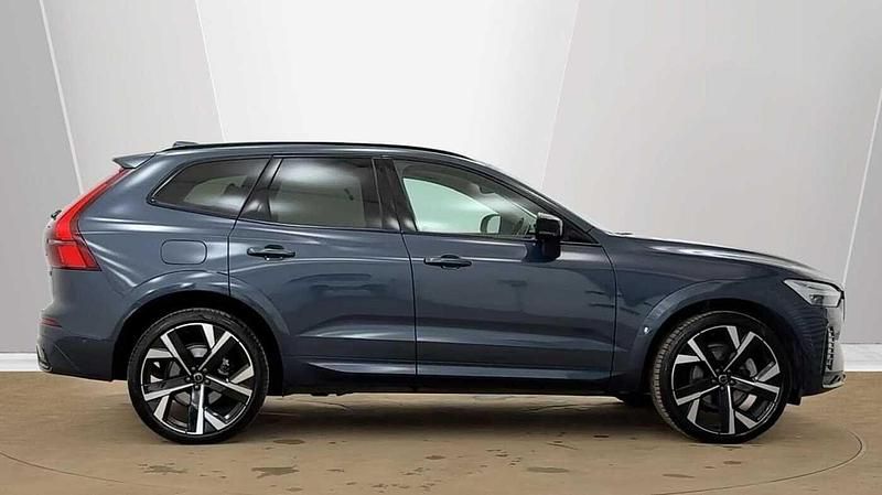 Used Volvo XC60 Ultra 247 HP (181 kW) 2025 Blue SUV