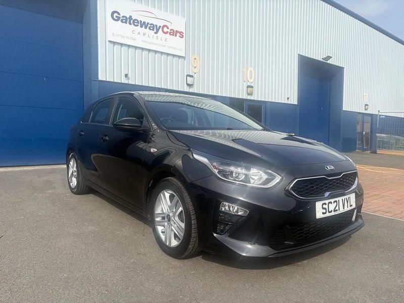 Usado Kia Ceed 2021 Preto Citadino