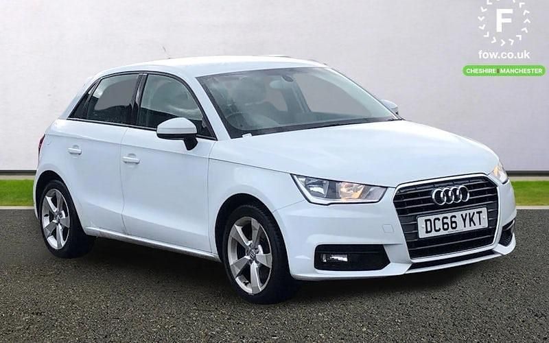 Used Audi A1 Sportback Sport 125 HP (91 kW) 2017 White Hatchback