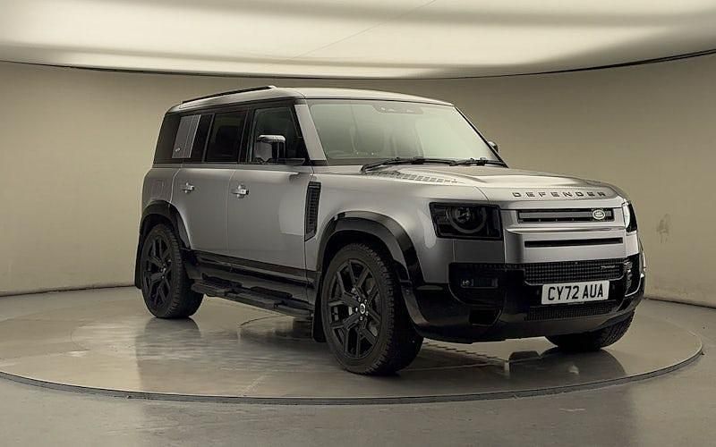 Eiger grey Used 2023 Land Rover Defender HSE Dynamic SUV | £65,000 (A bit pricey) - Image 1/4