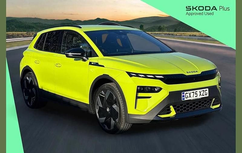 Hyper green Used 2025 Skoda Elroq vRS SUV | £40,566 (Fair price) - Image 1/4