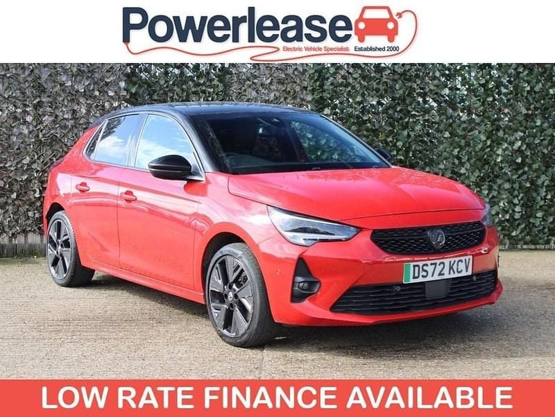 Used Vauxhall Corsa-e Edition 100 kW (136 HP) 2022 Red Hatchback