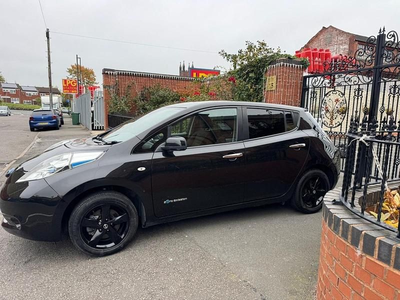 Used Nissan Leaf Black Edition 80 kW (109 HP) 2017 Black Hatchback