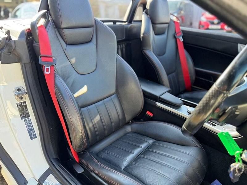 Used Mercedes SLK250 AMG 2012 White Cabriolet