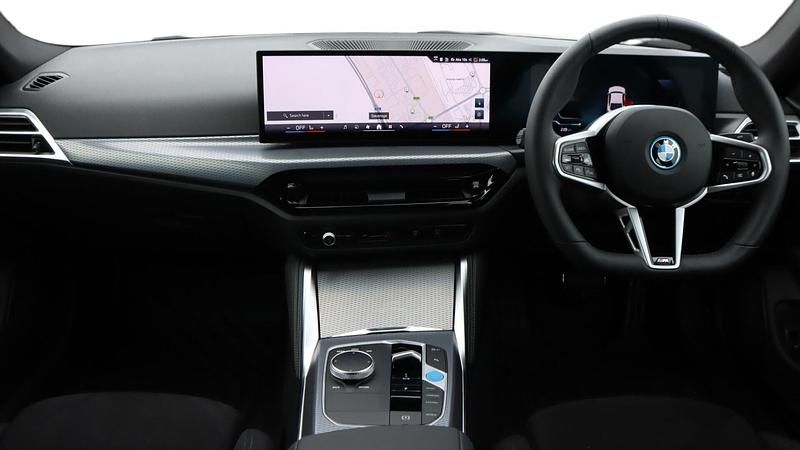 Used BMW i4 M Sport 246 kW (335 HP) 2025 White Sedan