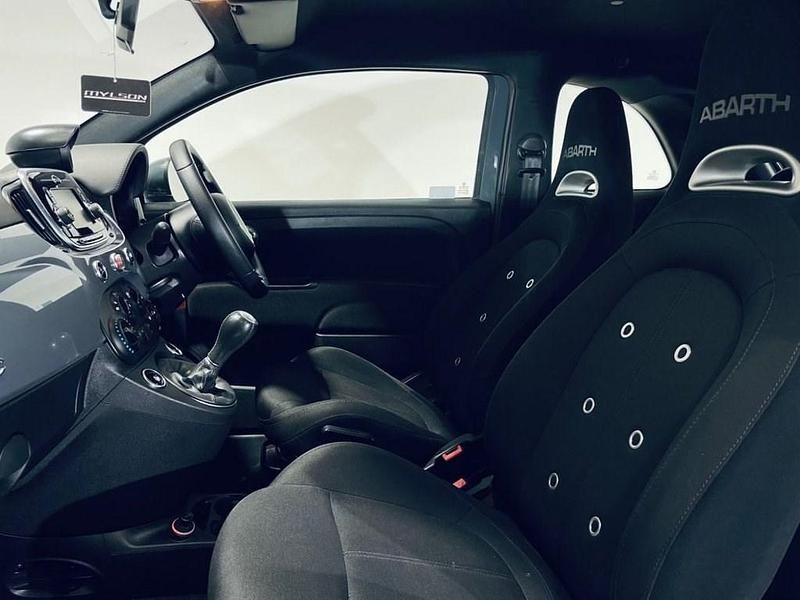 Begagnad Abarth 595 145 HK (106 kW) 2017 Grå Halvkombi