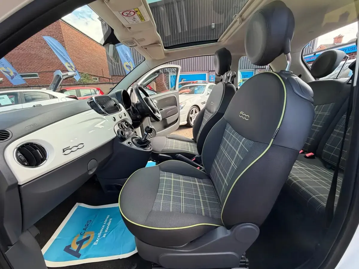 Used Fiat 500 Lounge 69 HP (50 kW) 2017 White Hatchback