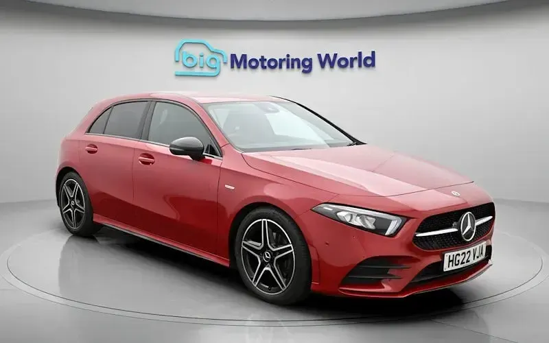 Used Mercedes A180 Executive 136 HP (100 kW) 2022 Red Hatchback