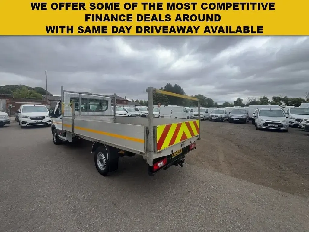 Used Ford Transit S 130 HP (95 kW) 2023 White Van