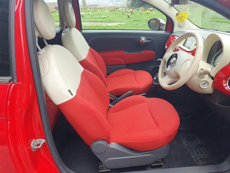 Used Fiat 500 Lounge 85 HP (62 kW) 2012 Red Hatchback