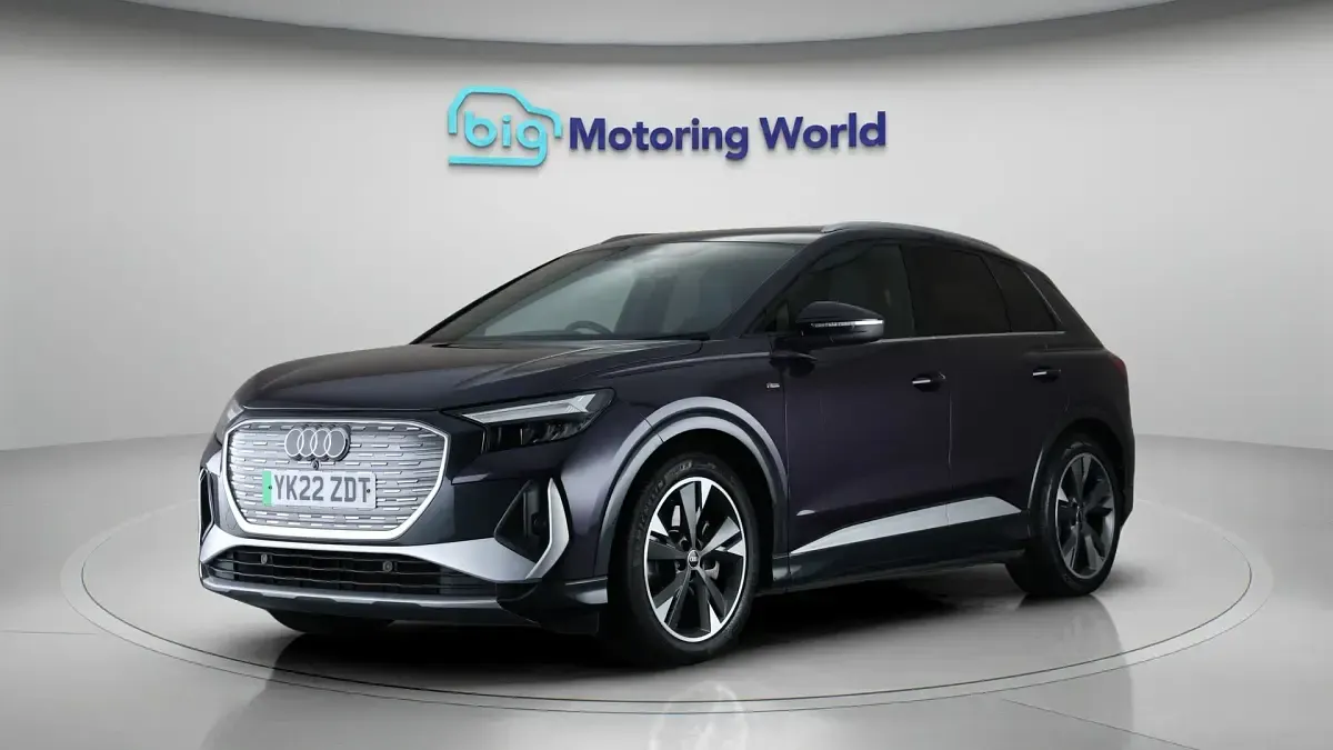 Used Audi Q4 e-tron S-Line 150 kW (204 HP) 2022 Mauve/purple SUV