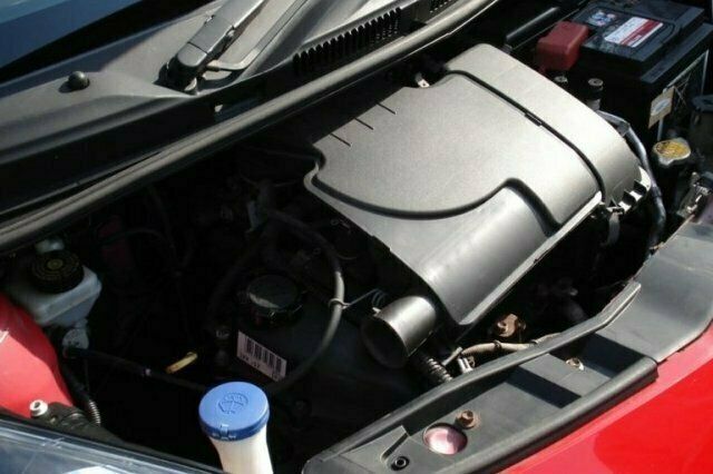 Used Toyota Aygo 67 HP (49 kW) 2005 Hatchback